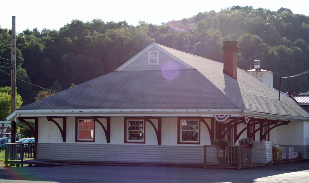 Curwensville Feed Store